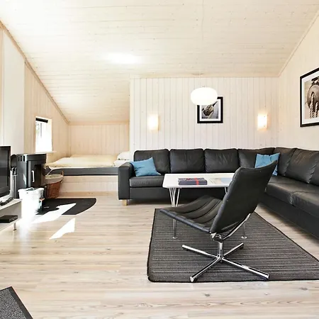 بيت للعطل Detached With Private Sauna